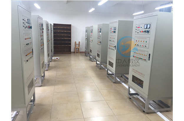 電工實(shí)驗(yàn)臺(tái)(圖1) 電工實(shí)驗(yàn)臺(tái)(圖1)