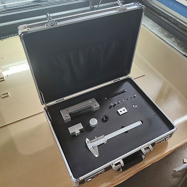 蝸桿齒輪傳動裝置,機械裝配與調(diào)試實訓(xùn)平臺多少錢合適視頻教程(圖3) 蝸桿齒輪傳動裝置,機械裝配與調(diào)試實訓(xùn)平臺多少錢合適視頻教程(圖3)